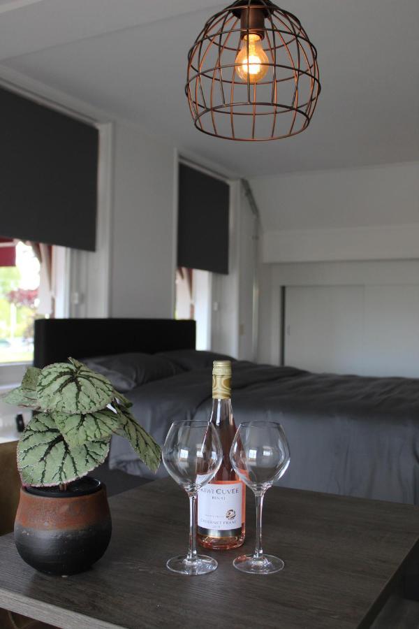 Slapen Bij De Buurvrouw Bed and Breakfast Castricum Eksteriør billede